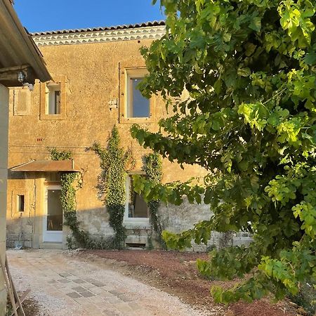 Bed and Breakfast Mas De La Forge Noguier Vergèze Exterior foto