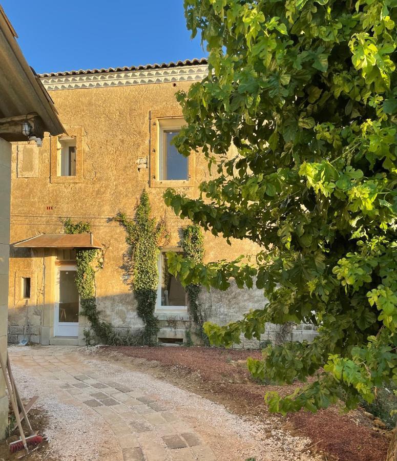 Bed and Breakfast Mas De La Forge Noguier Vergèze Exterior foto
